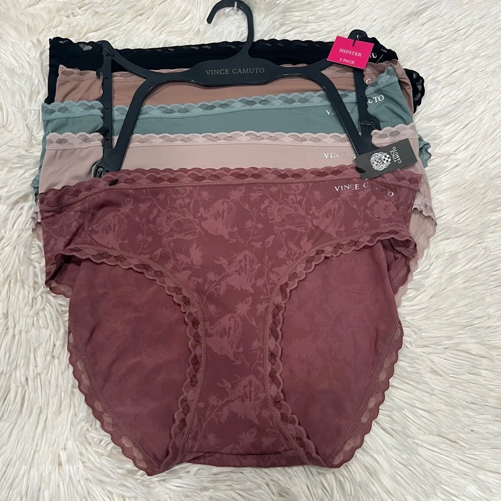 Vince Camuto 5 pack of women‎ briefs size S